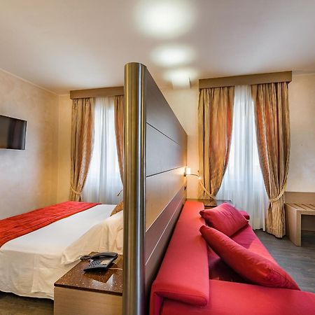 Hotel Ligure Alassio Exterior photo
