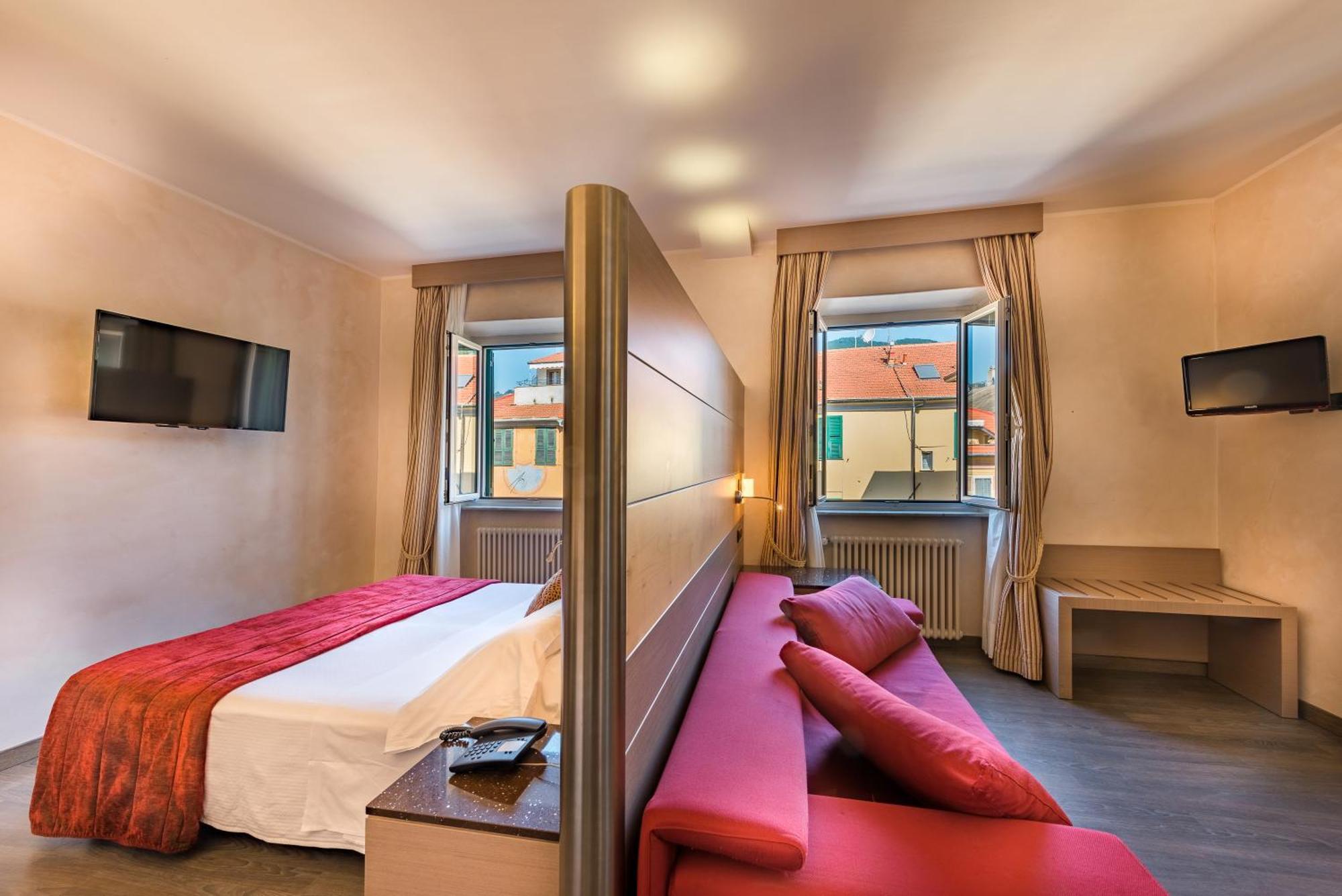 Hotel Ligure Alassio Exterior photo